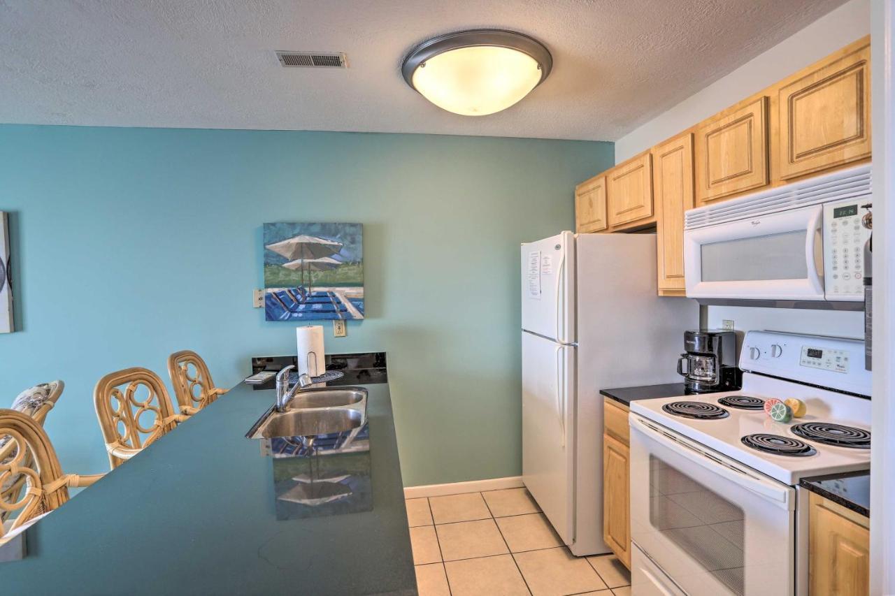 Waterfront Middle Bass Condo With Pool Access! Put-in-Bay Exterior photo